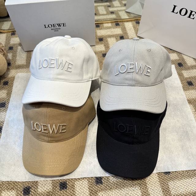 Loewe罗意威棒球帽 颜值担当， 遮阳挡风的四季款，闭眼入版型挺阔 面料很好喔