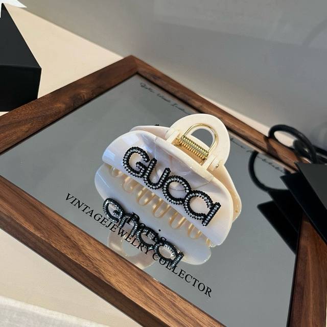 Gucci古奇新款发夹