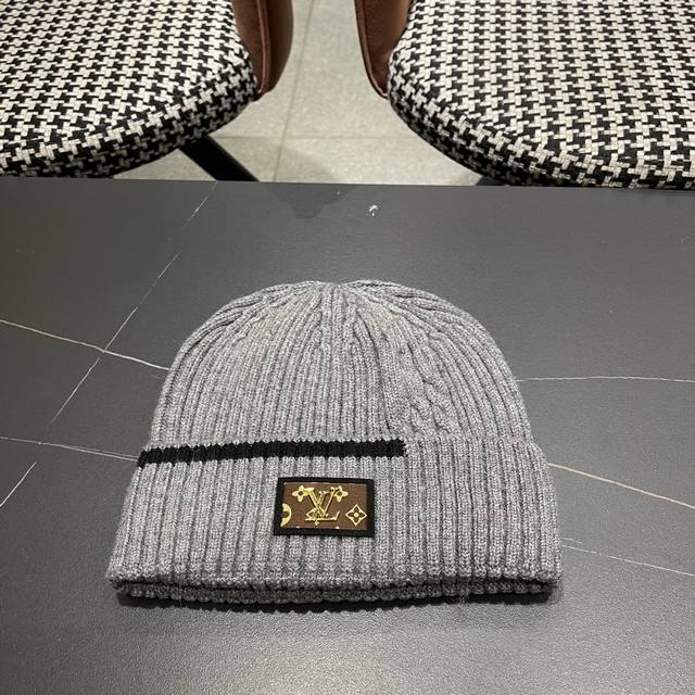 Lv路易威登 新款棉帽百搭护耳保暖韩版女潮流大头冬季毛线帽针织帽