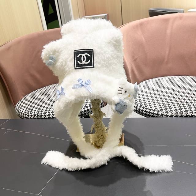 Chanel香奈儿 日系卡通毛绒小熊耳朵绑带雷锋帽女秋冬 时尚保暖防寒显脸小护耳帽
