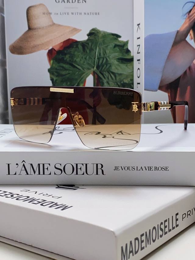 Burberry巴宝莉 2025新款流行个性欧美男太阳镜防紫外线外贸眼镜女莉防晒休闲情侣墨镜 Tb新Logo