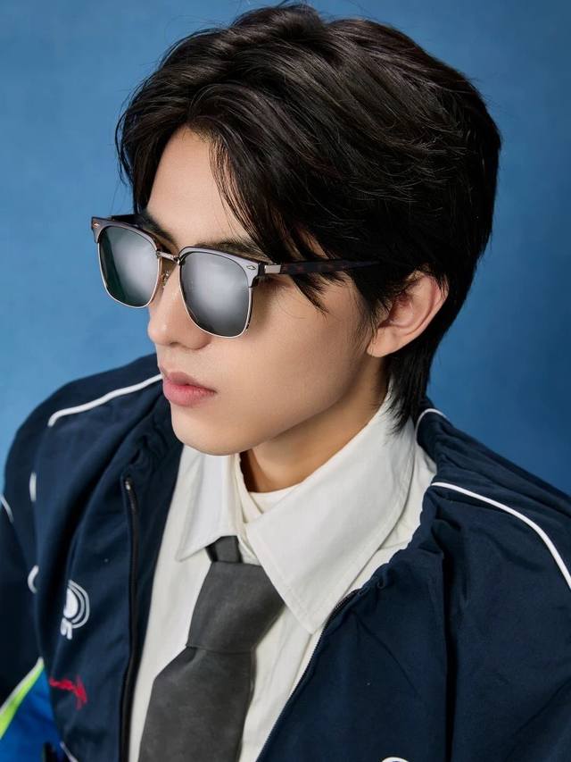 Gucci-偏光太阳镜 2025开春新款 潮流爆款 时尚方框偏光太阳镜 高品质 佩戴舒适 网红潮款墨镜 女士高清偏光太阳镜 高品质Tr镜框 型号：G5384