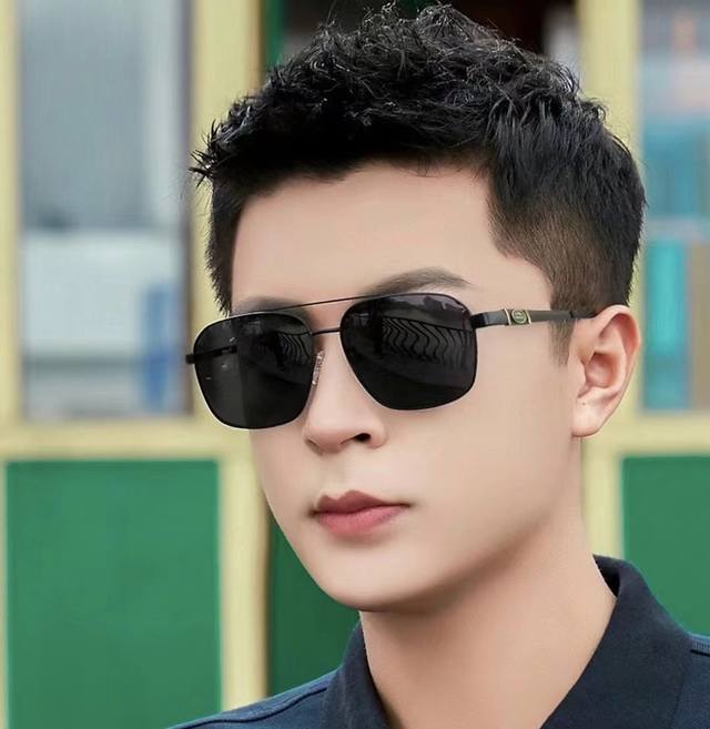 路虎 高品质男女款墨镜 进口宝丽来偏光镜片 蛤蟆镜 开车钓鱼都可