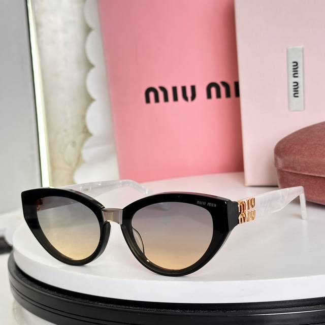 Miu Mi* Mod：Mu151Av Size：52口21-138