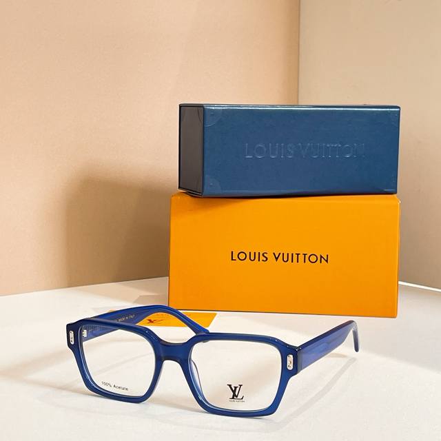 Louis Vuitto*Model：Qm5534Size：53口19-145