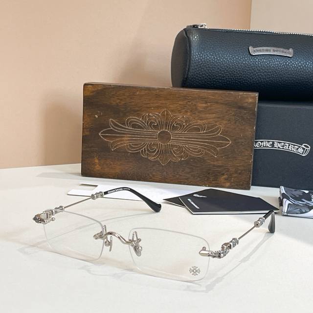 Chrome Heart*Model: pills Iiisize: 55口20-144纯银~~