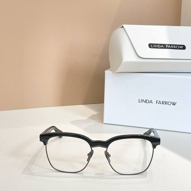 Linda Farro*Model：Lfl 1518Size:54口17-140原装货品～～钛～