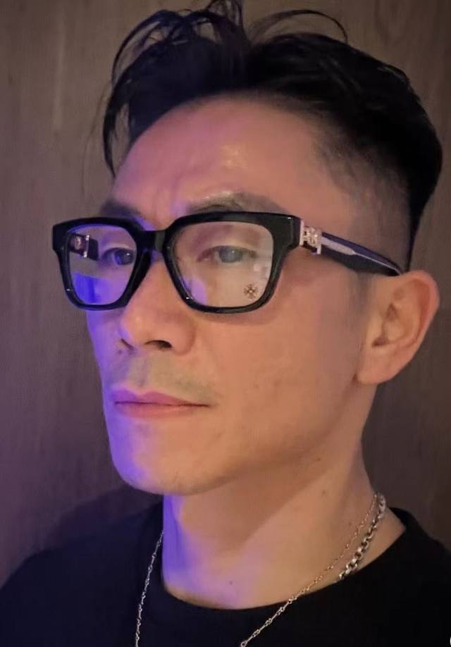 Chrome Heart*Model:Vagillionaire Iisize：54口19-152配送镜布～～