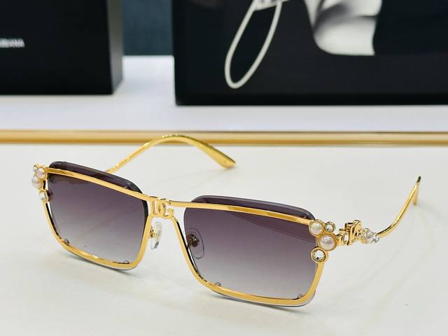 官网款 Dolce&Gabban*Dg1653Lb Size：136口52-140 新颖独特D美艳绝伦