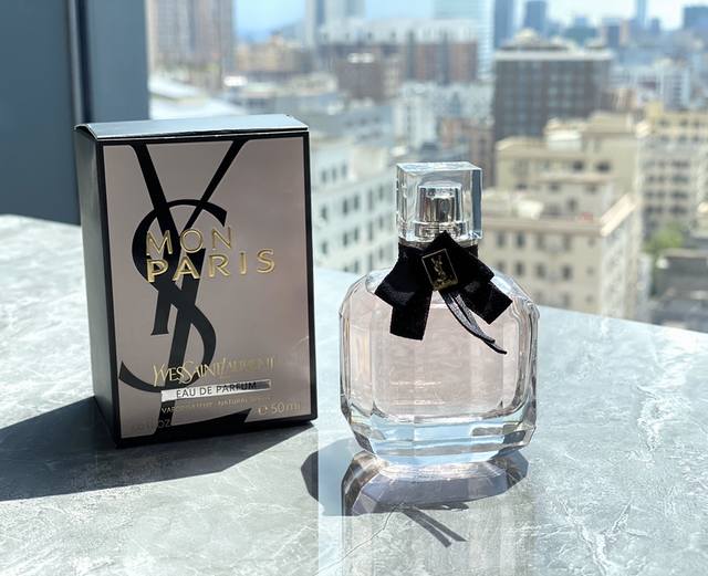 专柜品质 圣罗兰Ysl 反转巴黎香水Edp 淡香精 浪漫失魂恋爱果香 90Ml 要说起“斩男香”，各大榜单一定不会漏掉Ysl的反转巴黎，说它是“失魂果”、“行走