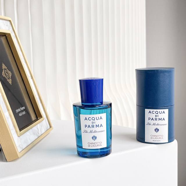 高品质 帕尔马利古里亚柑橘淡香水75Ml parma蓝色地中海系列 利古里亚柑橘 一杯青橘子汽水在你口中慢慢炸裂的感觉 就是这个香水最好的解释 扑面而来的气息微