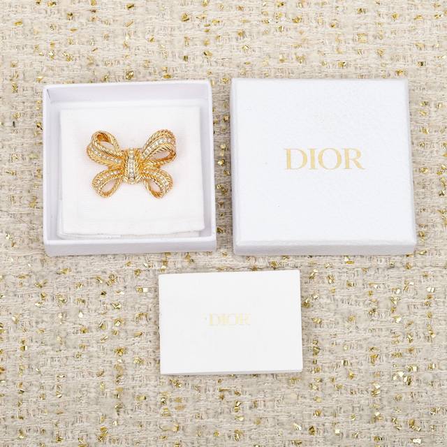 250637 我们出品 预售24号左右出货，量大咨询客Fu Dor Vintage系列，越看越好看，丝毫不亚于Ch Nel的Vintage！人手必入立体的设计，