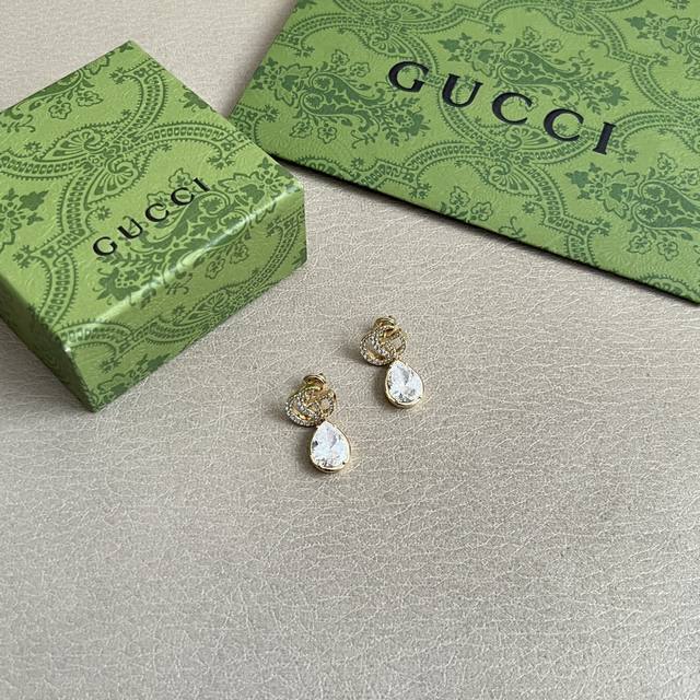 新款 珠宝系列 Gucci 耳钉，原版1:1定制 奢侈 简约时尚 超耐看。