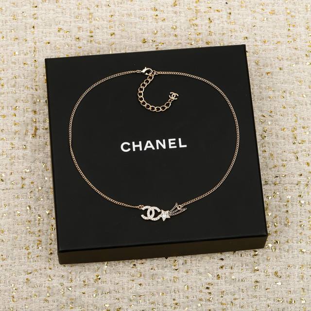 250609 我们出品 Zp7540！量大咨询客Fu 香 流星双C项链 25秋冬最新款系列全网首发！老规矩先到先得非常千金风这一季的最爱没有之一，最美了！好爱好