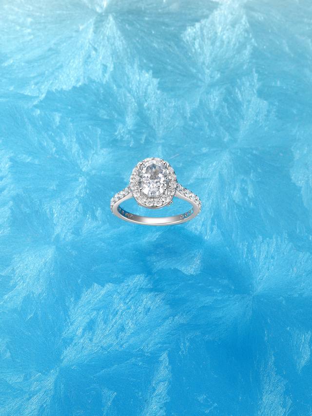 我们出品 量大咨询客Fu 富婆系列-椭圆钻戒 通体925纯银，6-7-8码数，18K真金电镀层，改了好几个版最终确定下来的版本！！新型工艺，半壁镶工艺，绝绝子的