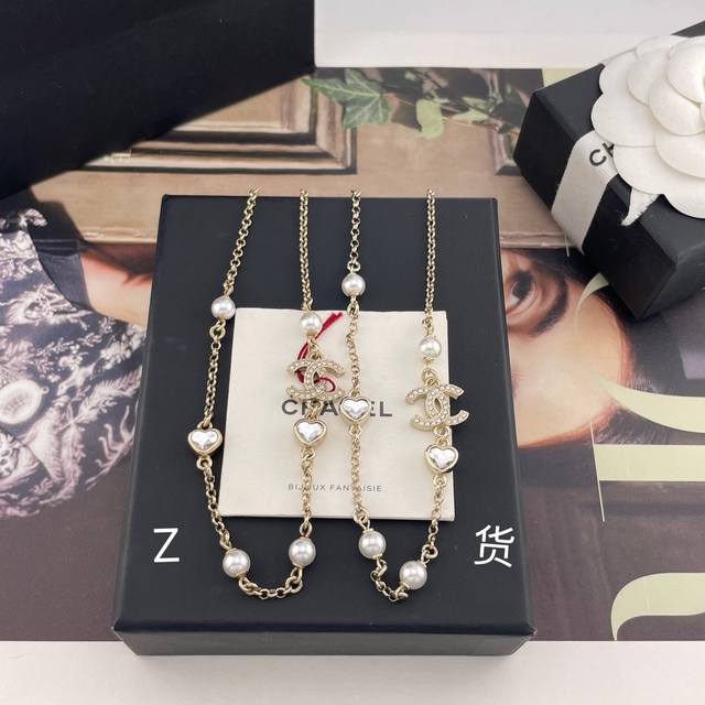 我们出品 Z Vs 我们！认准我们家出品！只对标Z批无限放大对比！立省7000！饰品类的工艺现在对于我们来说，完完全全能做到99.99%，剩下0.01%留给自己