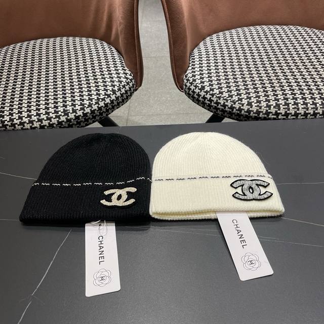 Chanel香奈儿 新款香风韩版帽子百搭秋冬毛线帽冬季针织保暖大头护耳字母双C