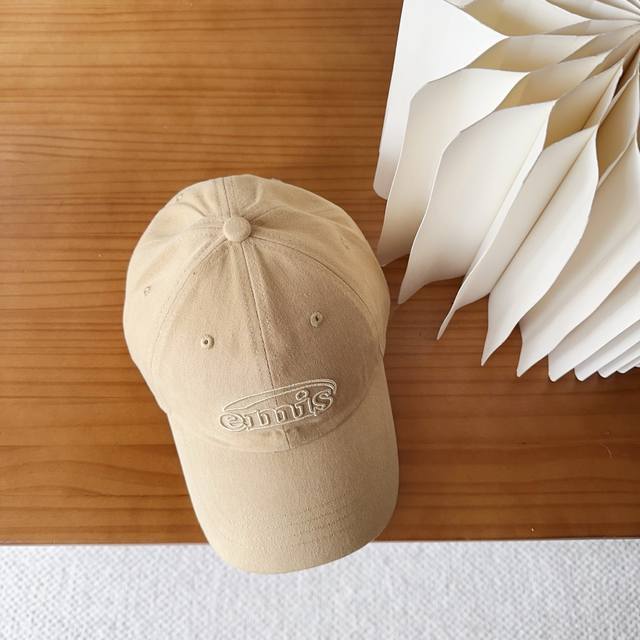 Emis 新款棒球帽，新款鸭舌帽，男女通用，头围57Cm