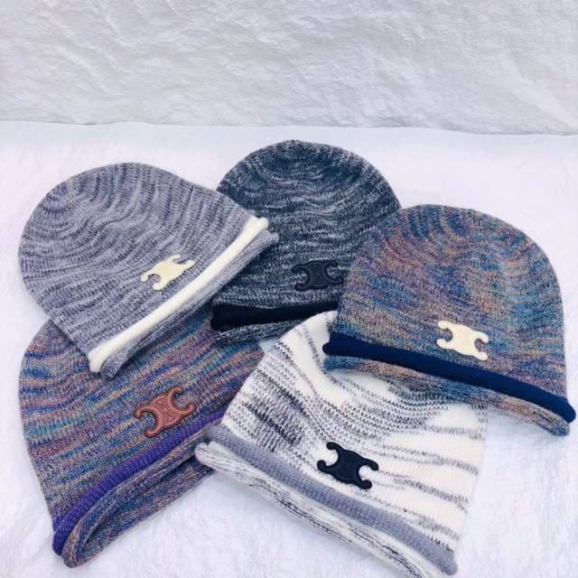 Celine赛琳 新款经典休闲潮流款 毛线帽 日韩风格，随便搭配都超好看！出门旅游，绝对要入手的一款