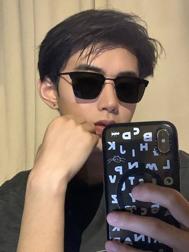 Gucci 高品质男女款墨镜 进口宝丽来偏光镜片 蛤蟆镜 开车钓鱼都可 百搭显瘦墨镜韩版男士飞行员大框司机开车防紫外线太阳镜 型号：G5910