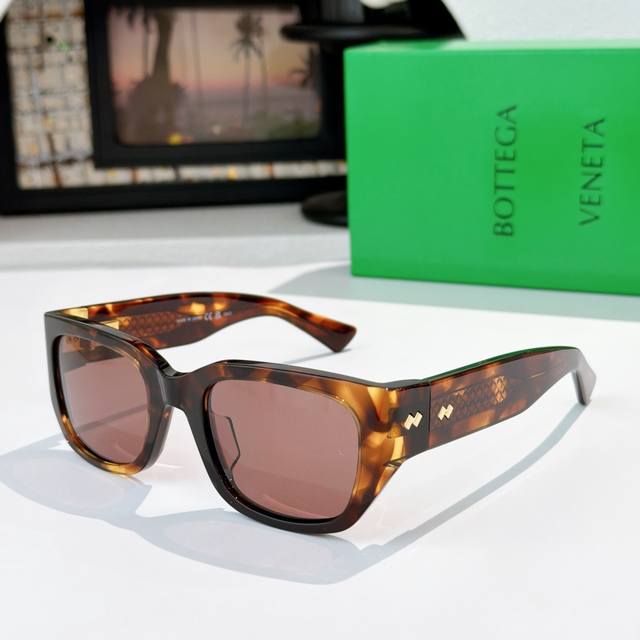 Bottega Venet* Model：Bv1400S Size：51口22-140