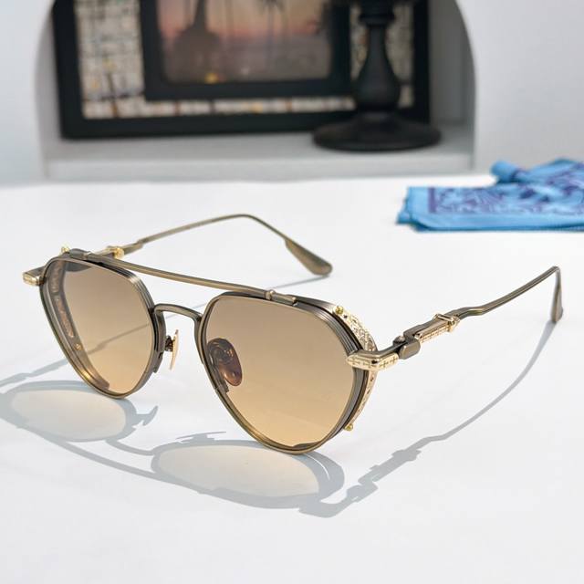 Chromeheart* Mod：Free Ride Size:54口19-149