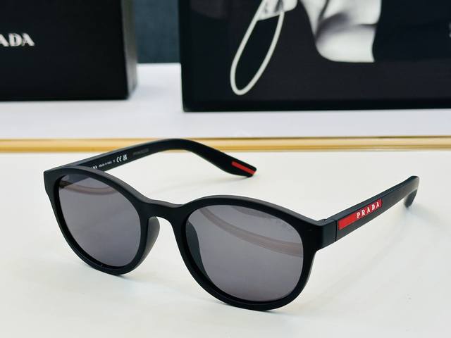 prad*普家 Vps07p Size：54口20-145 眼镜系列堪称精湛制作 彰显独特个 W 最新推出火爆款