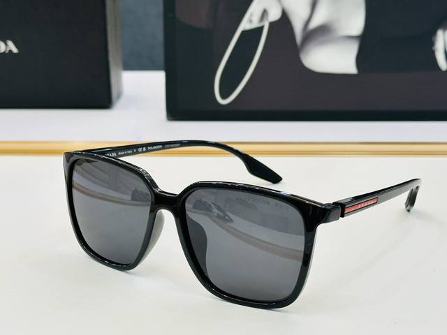 prad*普家 Sps06 Size：58口15-145 眼镜系列堪称精湛制作 彰显独特个 W 最新推出火爆款