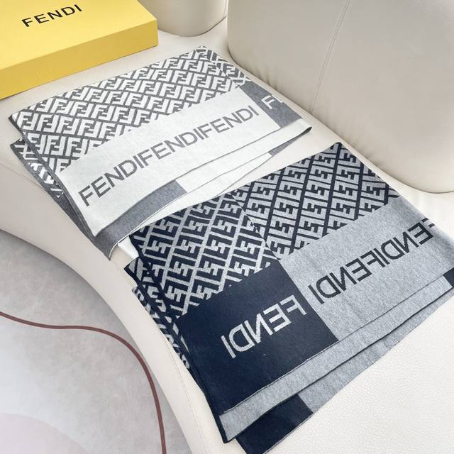 爆款上新 情侣款芬迪 独家牛货 奢华尽在尺寸之间，高端品质具有超高羊绒品质才会被此品牌青睐这种精品是市场上及其少见的围巾针织，真是超级高端货只有这种大品牌才会拥