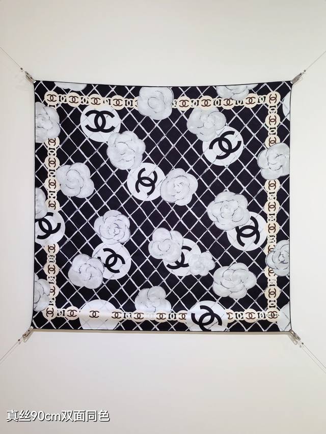 Scc2510 18姆米双面 90X90Cm斜纹真丝 香奈儿 典藏山茶花