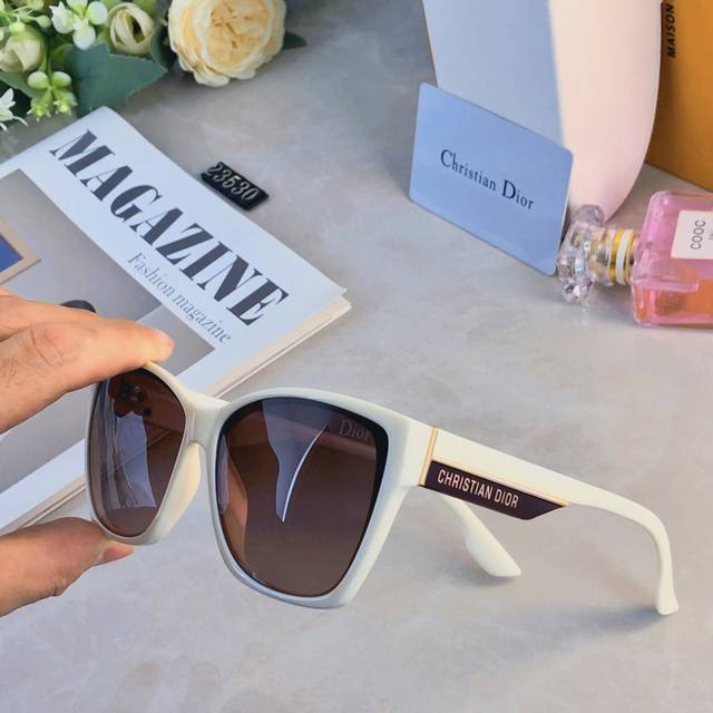 Dio*新品明星同款墨镜女高级感方形防晒太阳镜男时尚奢华潮流