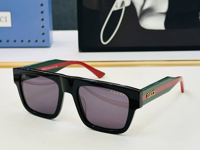 爆款 到货Gucc* 古家 Gg1868S Size：53口19-145 经典板材框 C超经典款到货超时尚