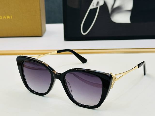 款 官网同售 宝格家 Bv4311 Size ：53口18-145 绝对要买品质非常完美 L出街必备