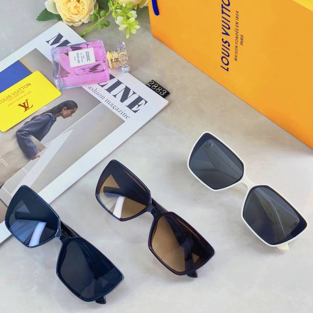 Louis Vuitto*韩版时尚皮腿设计网红街拍女士墨镜防紫外线2025新款墨镜