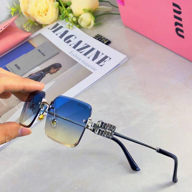 Miumi*新款太阳镜女防紫外线Miu小方形无框切边金属墨镜Ins网红同款