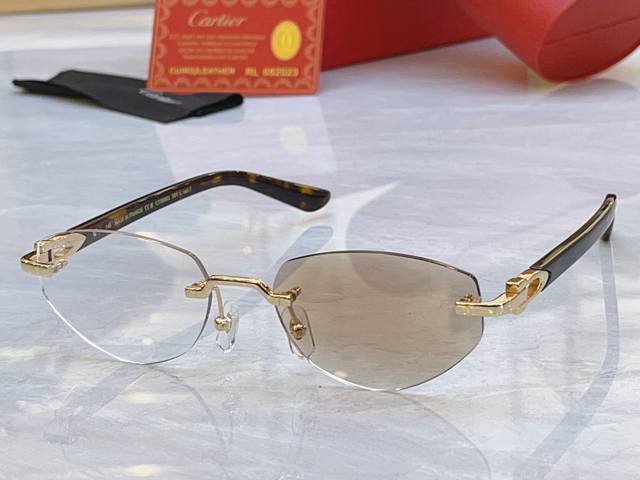 变色p ， Cartie* 卡地*亚新款太阳镜，Mod:Ct0583S，Size:55口19-145