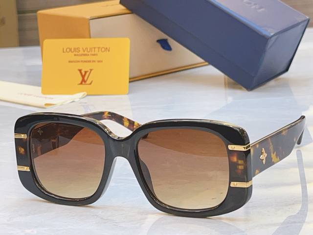 Louis Vuitto* 路易*威登新款太阳镜，Model：Z2968W，Size：53口18-145