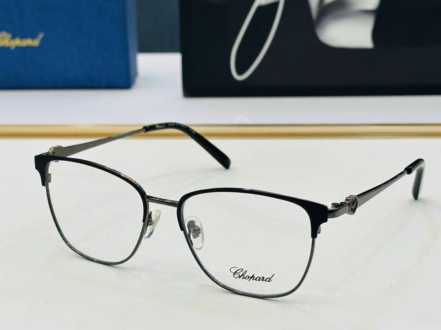 原版 Chopard肖邦 Model: Schg967 Size：56口17-140 以现代时尚的设计风格 Xl配光镜