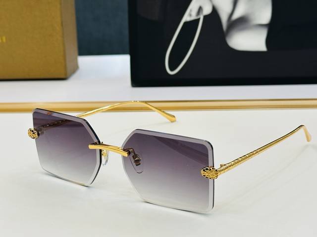 款 官网同售 宝格家 Bv9021 Size ：61口17-145 绝对要买品质非常完美 K出街必备