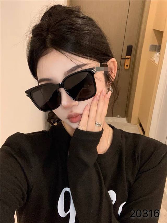 Louis Vuitto*复古黑色方形大框简约欧美风高级感圆脸显瘦偏光墨镜遮阳太阳眼镜