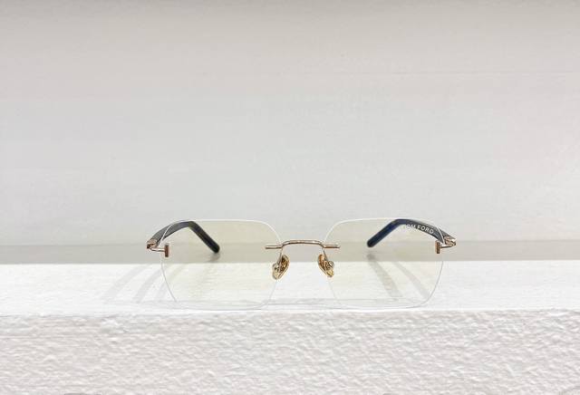 Tom For*Model：Tf5934-Bsize：54口18-145高版本～～