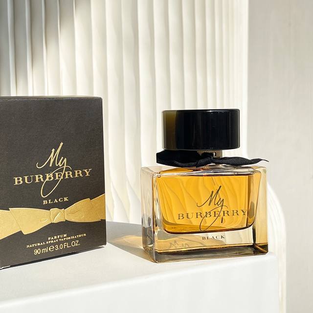 专柜品质 巴宝莉夜店蹦迪女王专属你的“渣女香”你就是夜店最靓的仔，巴宝莉黑色香水~ Burberry My Burberry 我的巴宝莉 按照国际惯例来看看 前