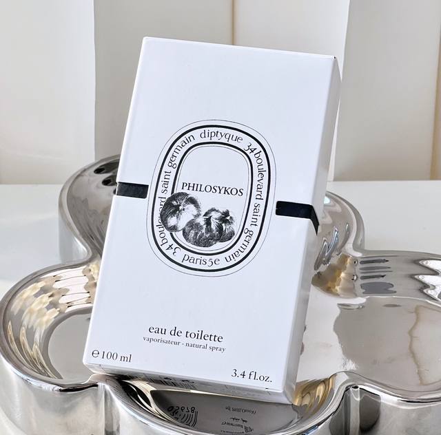 原单品质 Diptyque 蒂普提克与世无争的小众香希腊无花果的Edt淡香不容易撞香，很特别，泛着无花果枝叶与果皮间略青涩又清新的香气～Diptyque 还赋予