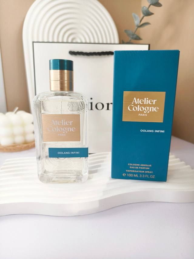 原单品质 欧珑 24新版无极乌龙 深渊乌龙 100Ml， Atelier Cologne Oolang Infini 香调:木质馥奇香调属性:中性香前调：香柠檬