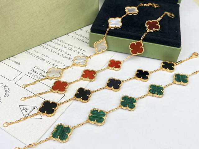 Vca梵克雅宝四叶草五花宝石手链真实细节呈现！樊克雅宝 Vca 四叶草黑玛瑙 红玛瑙 白贝母 孔雀石系列出货。亚金定制电镀18K金工艺 不必多言 市面上最高级别