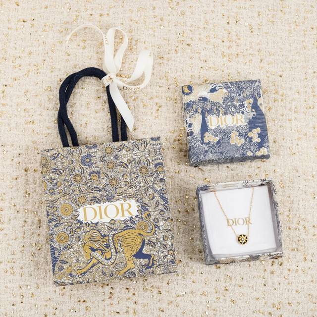 孔雀 青金 绿松石 白 黑 红 粉色 240 我们出品 迪奥罗盘项链 Zp20800+ 认准唯一一家真正购入珠宝类Zp开发的，可订做真金真钻版，只做对版真金货，