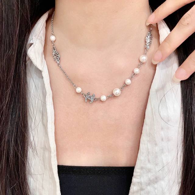 Chanel香奈儿 中古 项链小香家的款式真心无需多介绍每一款都超好看，精致大方，非常显气质.