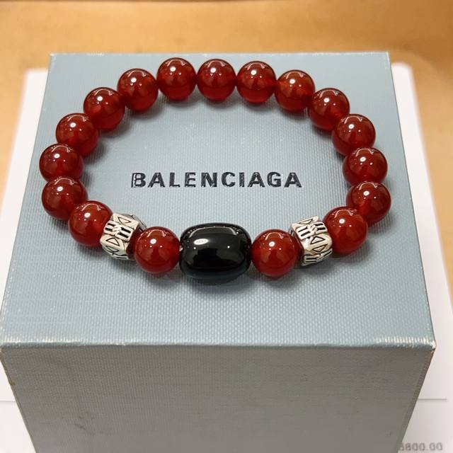 专柜精工版本天然石红玛瑙巴黎世家手链 泰银风格巴黎世家手链 明星同款男女款 复古做旧风 原版复刻 纯手工打造 ～正品开模潮流时尚必备 男女均可佩戴 情侣款同款