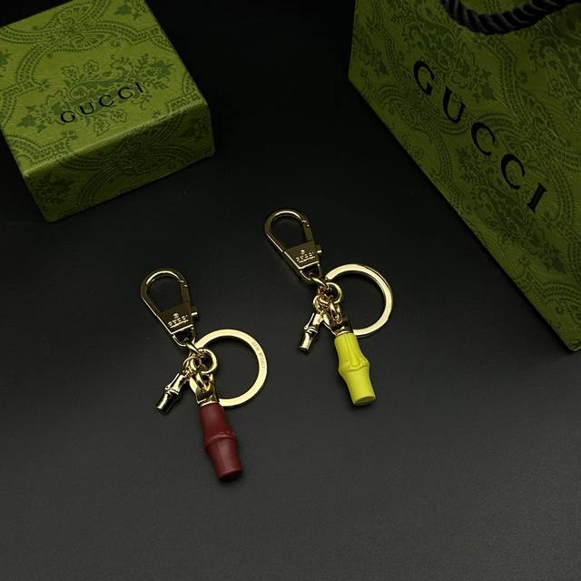 新品上新 Gucci 古驰竹节钥匙扣 挂件挂饰包链包挂 原版 Logo 刻字 手感不错