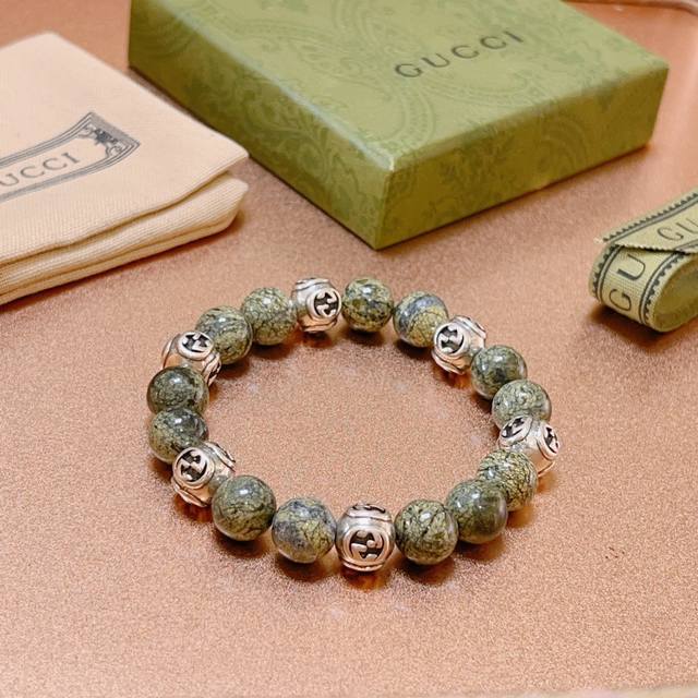 古驰手链男女同款 最新款天然石手链档次更高明星同款Anger Forest系列双G水晶手链 尺寸:16-24厘米 细节对版做旧处理 非市面亮面版型 非市面普通做